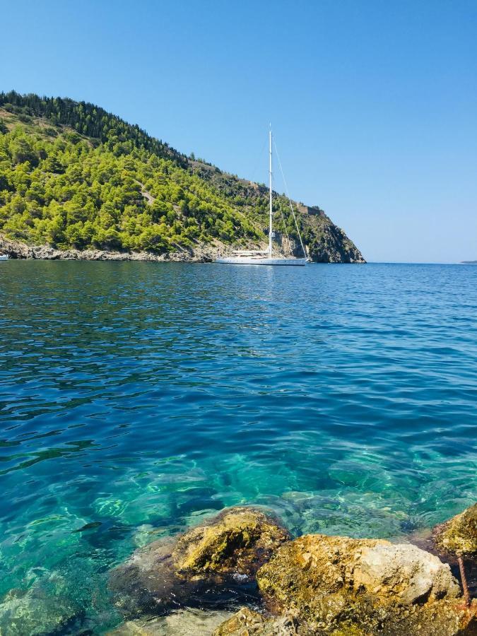Vila The Cove Assos Asos Exteriér fotografie